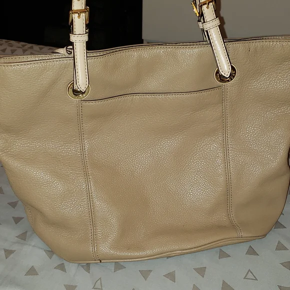 💕🔥Beige Michael Kors Bag Tote🔥💕 - Picture 7 of 12